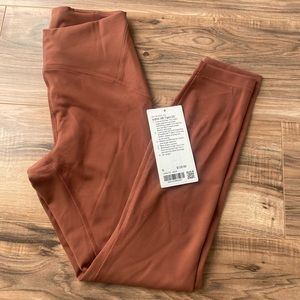NWT InStill High-rise tight 25”
